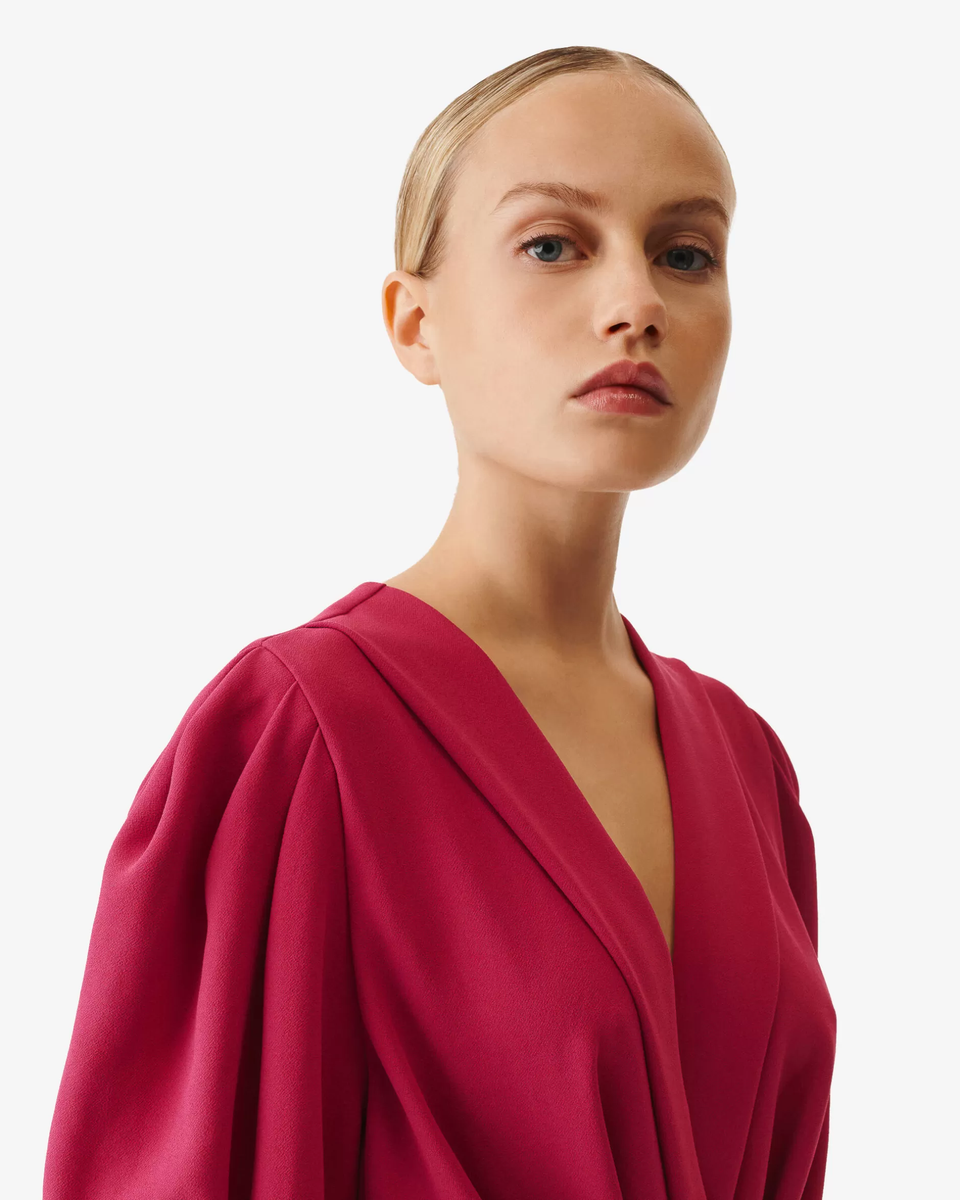 Store Vestito Corto A Pieghe Con Scollo A V Kalea Donna Vestiti